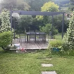 Couette-café Le Petit Paradis 3*