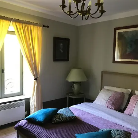 Le Petit Paradis Bed & Breakfast