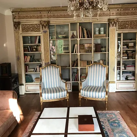 Oda ve Kahvaltı Le Petit Paradis 3*