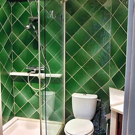 Bed & Breakfast Le Petit Paradis 3*