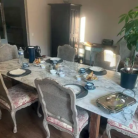 Le Petit Paradis