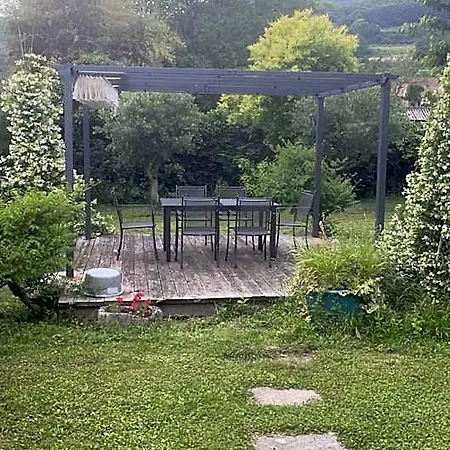 Le Petit Paradis